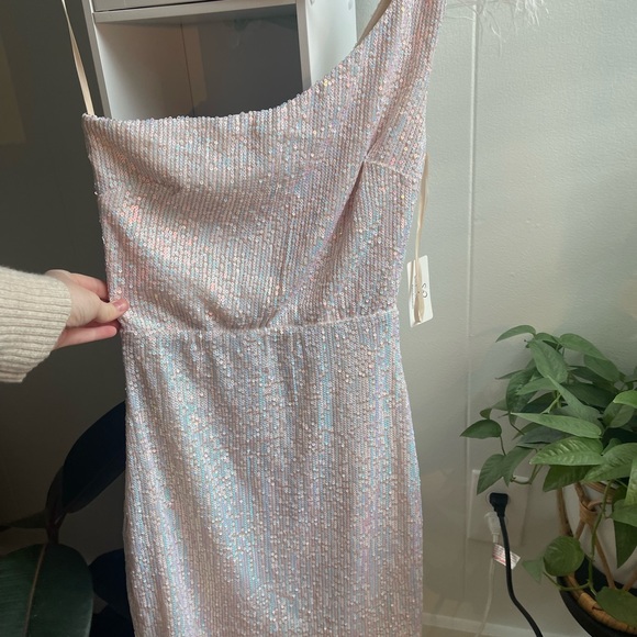 WINSDOR NWT one shoulder formal dress - Picture 3 of 4